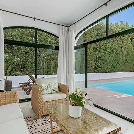 Beautiful 3 Bedroom In Guadalmina Hotel
