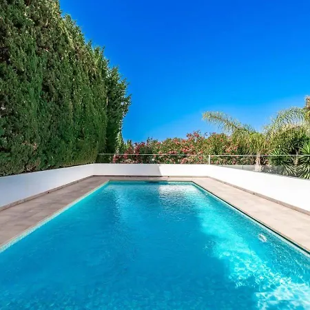 Beautiful 3 Bedroom In Guadalmina *