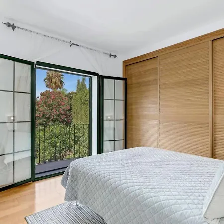 Beautiful 3 Bedroom In Guadalmina Hotel Marbella